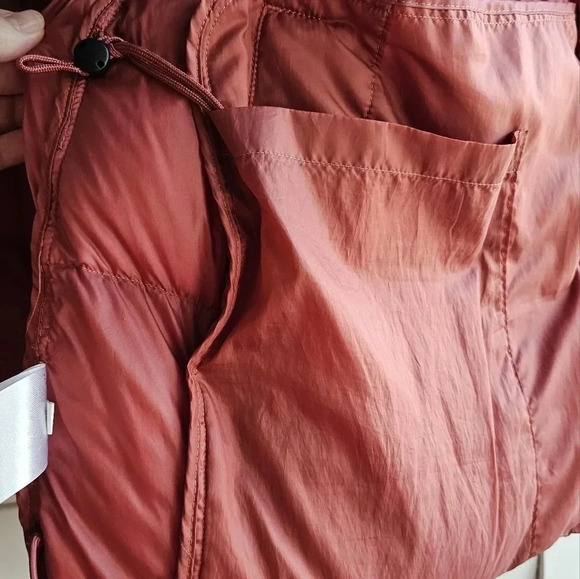 Uniqlo Ultra Light  Down Cocoon Parka Jacket Terracotta Lightweight size… - Picture 6 of 6